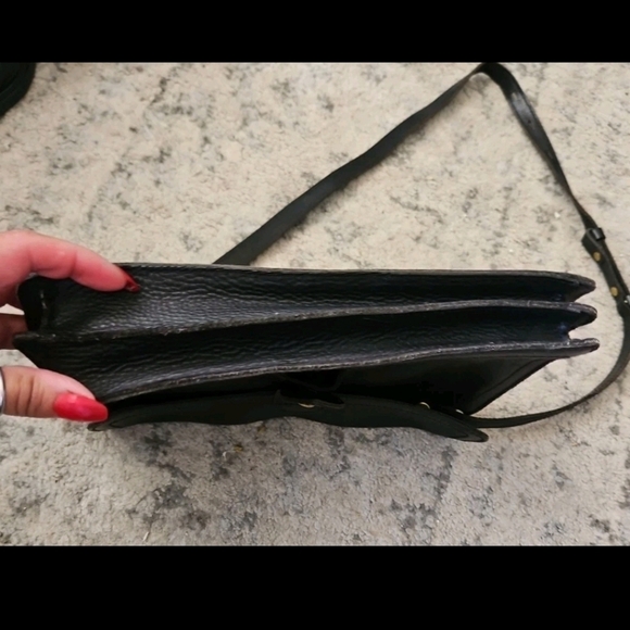 Madwell The Sketcbook Black Leather Bag - Picture 4 of 12